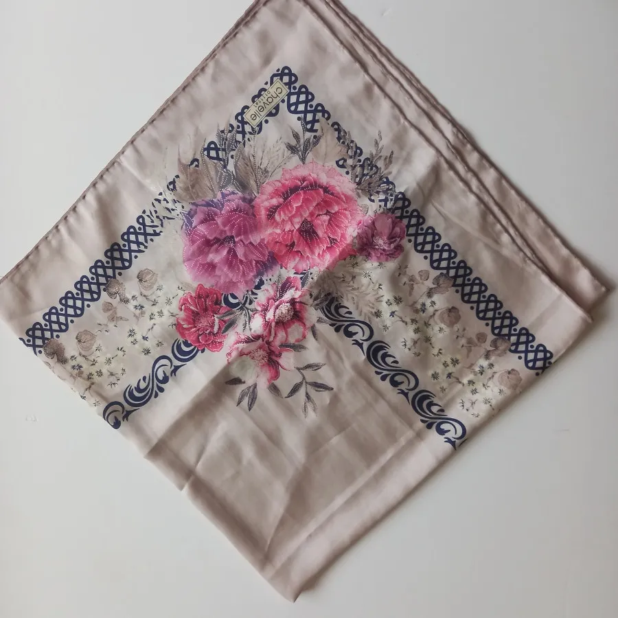 روسری سلتن