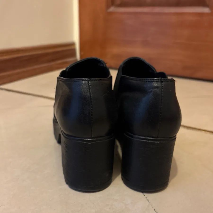 کفش رسمی لژدار