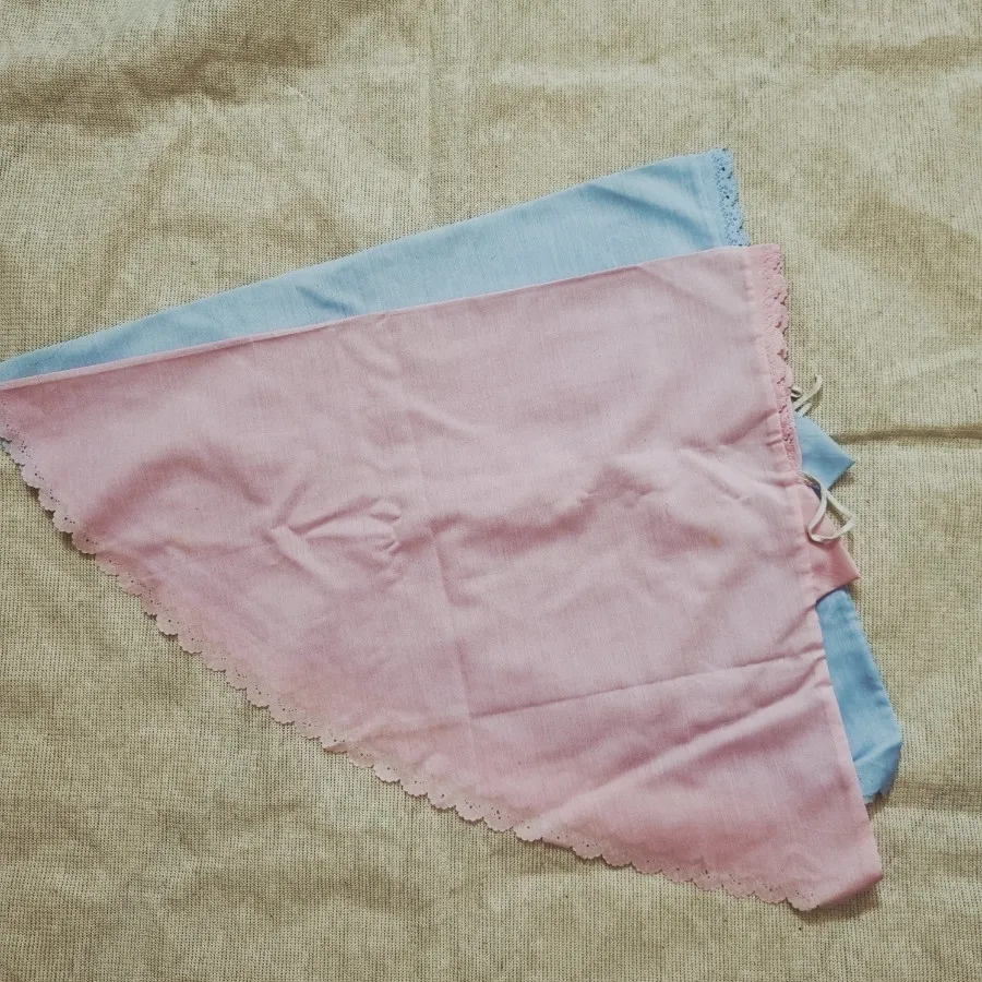 مقنعه چانه دار
