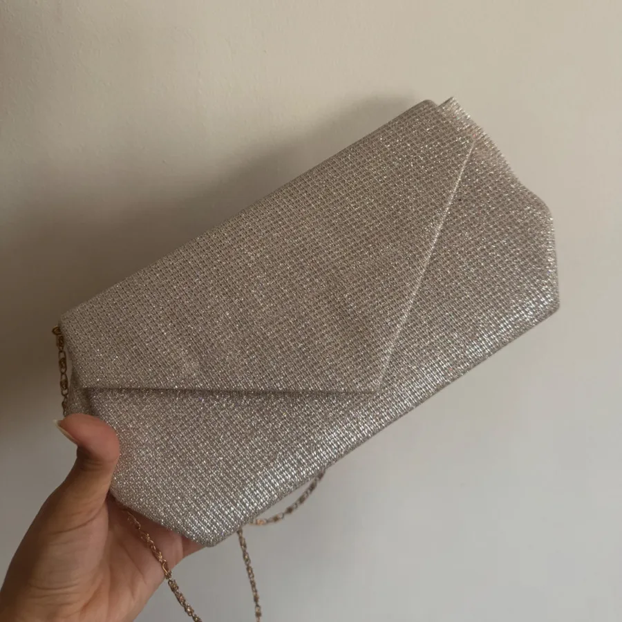کیف کلانچ نقره ای شنی