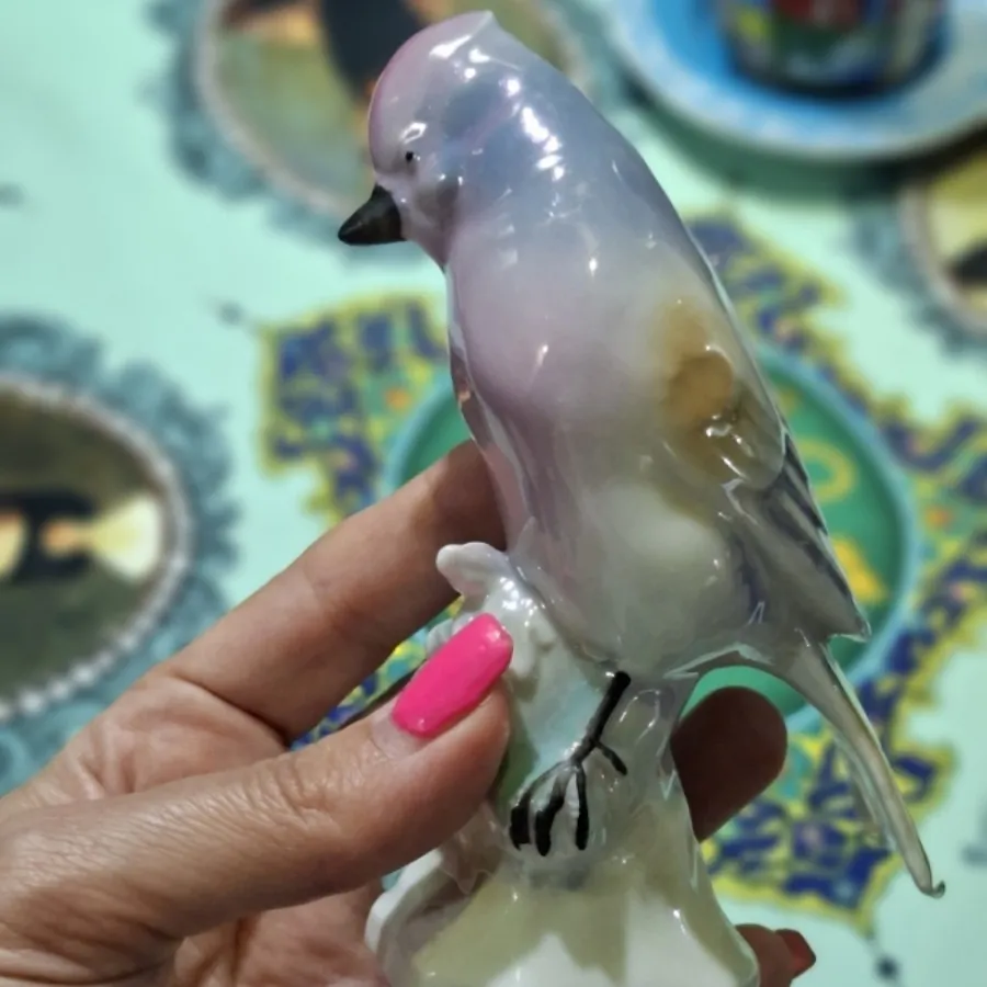 مجسمه پرنده