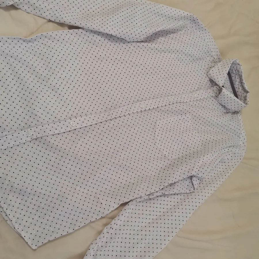 شومیز خالدار نخی