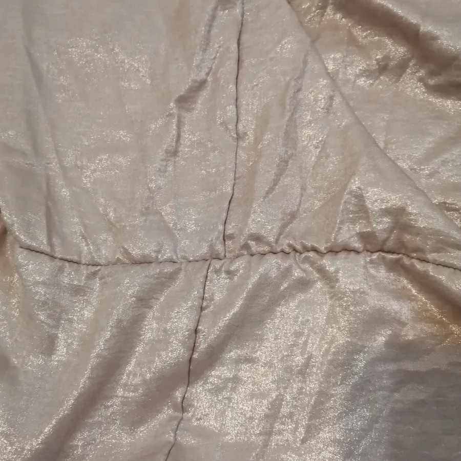 شال کرم براق