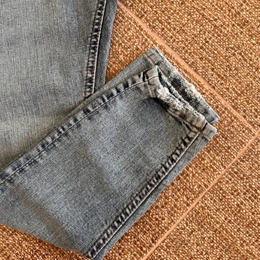 شلوار جین PULL&BEAR