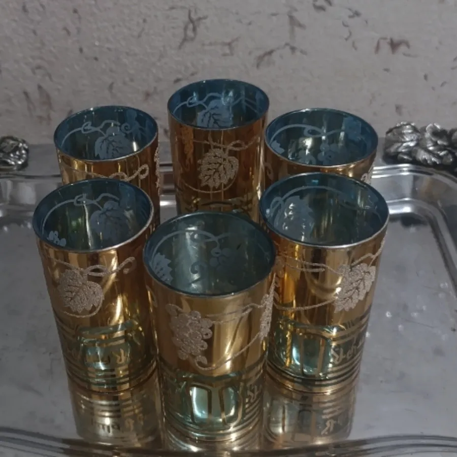 لیوان کره ای طلاکوب