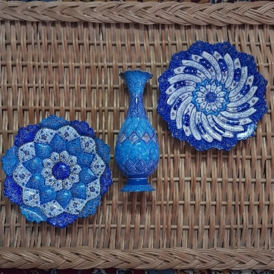 گلدان میناکاری