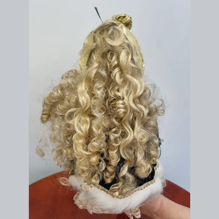 عروسک