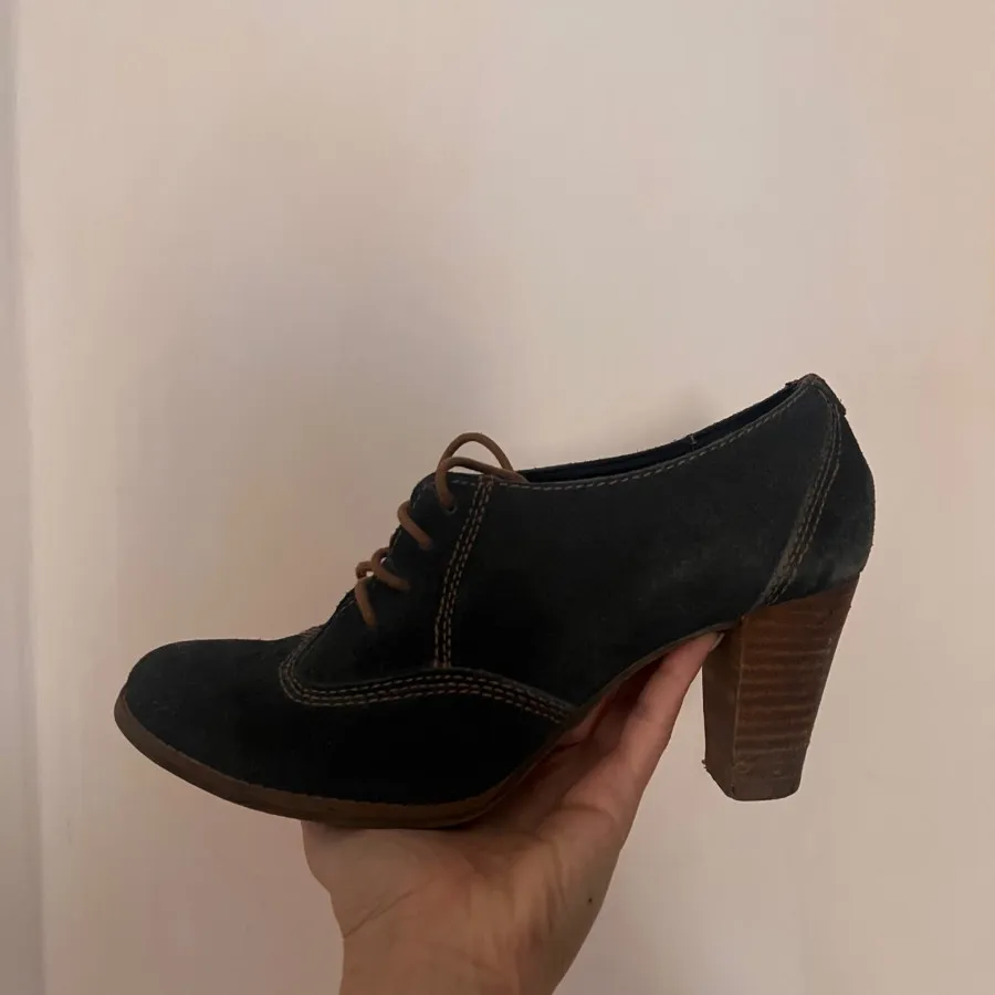 کفش Bershka