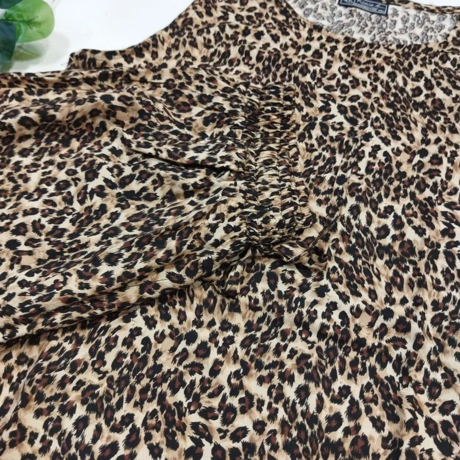 تاپ و شورتک پلنگی زنانه