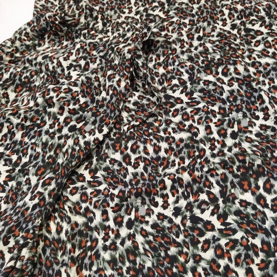 تاپ و شورتک پلنگی زنانه