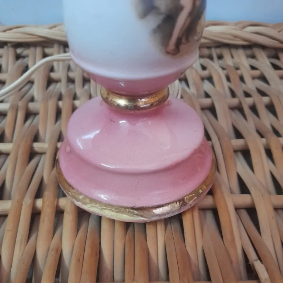 چراغ خواب قدیمی