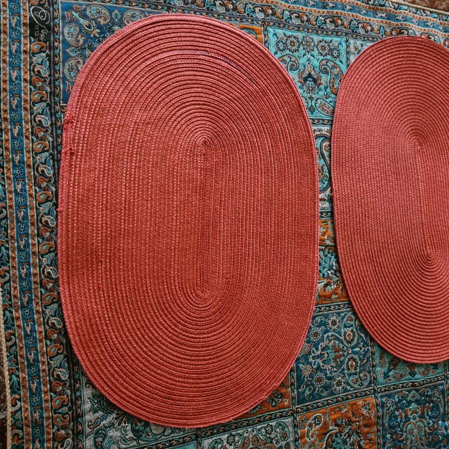 زیر بشقابی