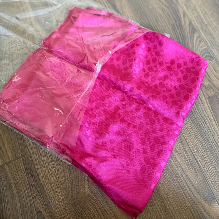 روسری طرح کوچ