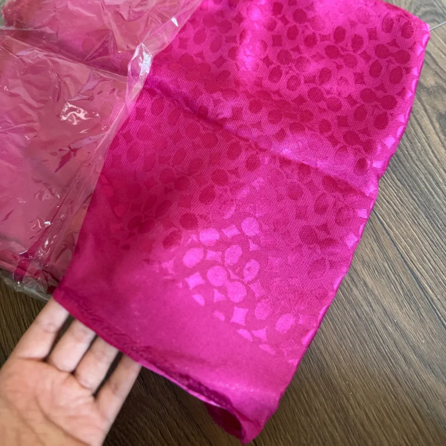 روسری طرح کوچ
