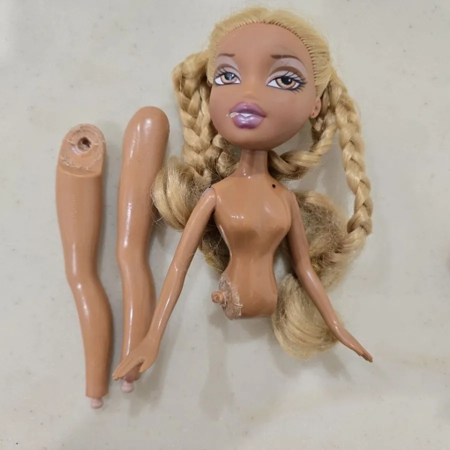 عروسک برتز