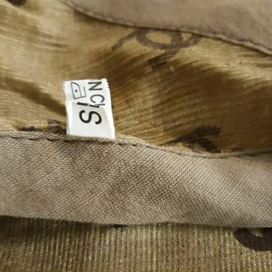 روسری سه گوش