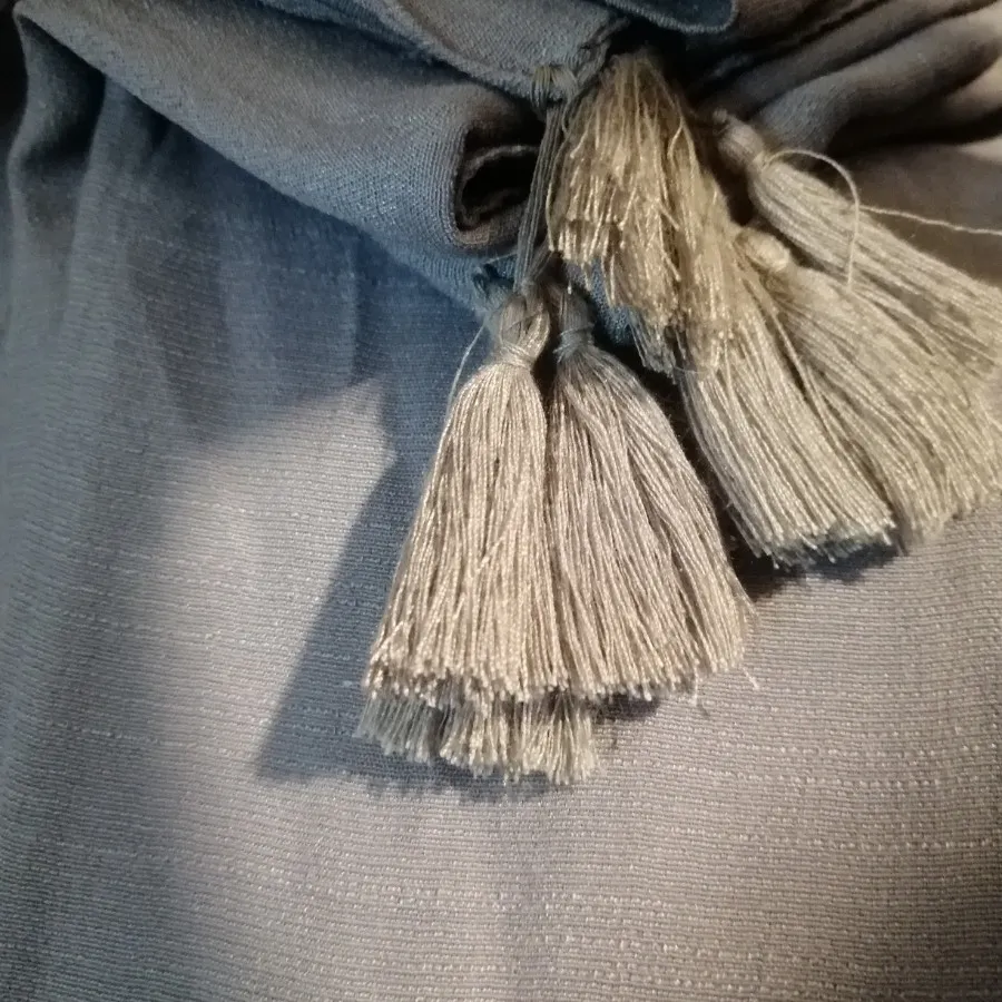 شال طوسی قواره دار