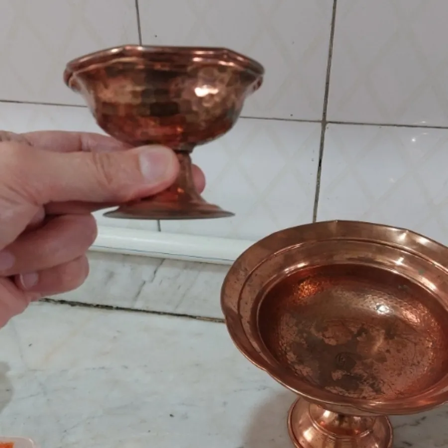 ظروف مسی پایه دار