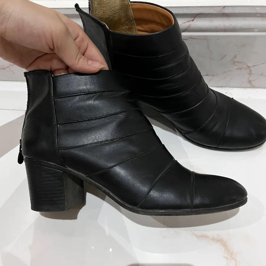 کفش چرمی
