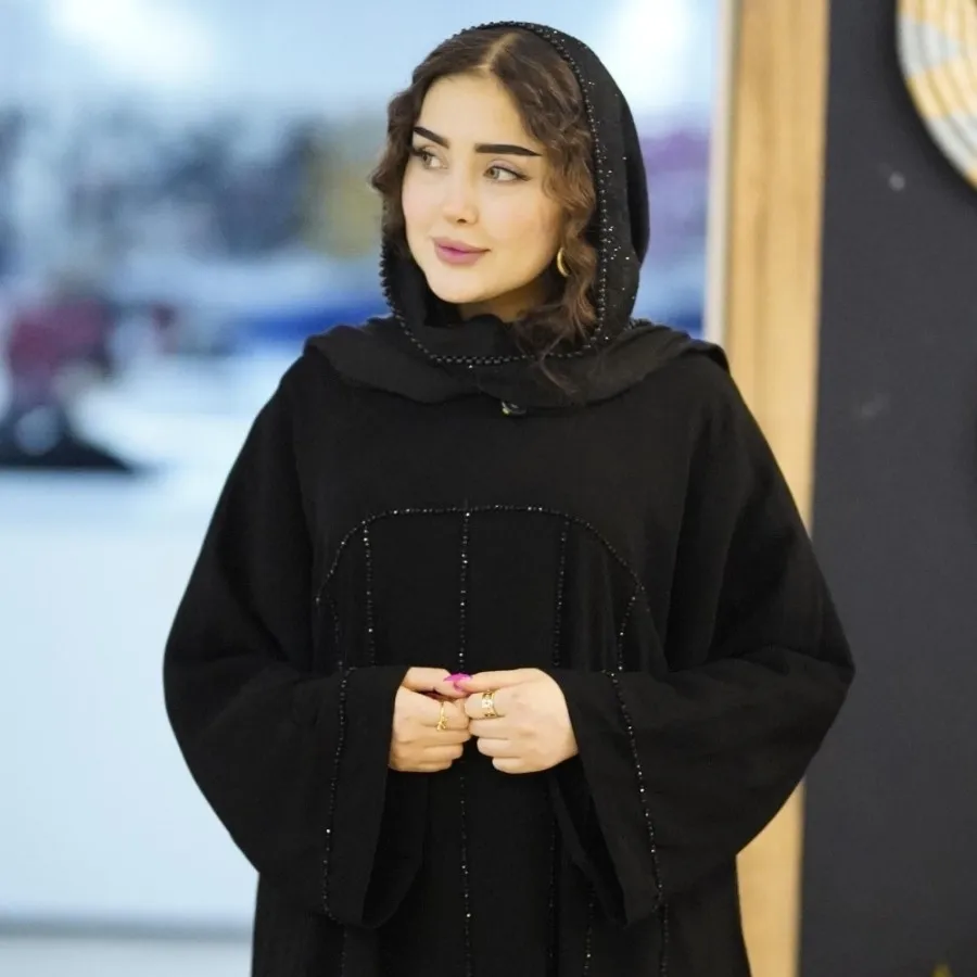 عبای جواهر دوزی