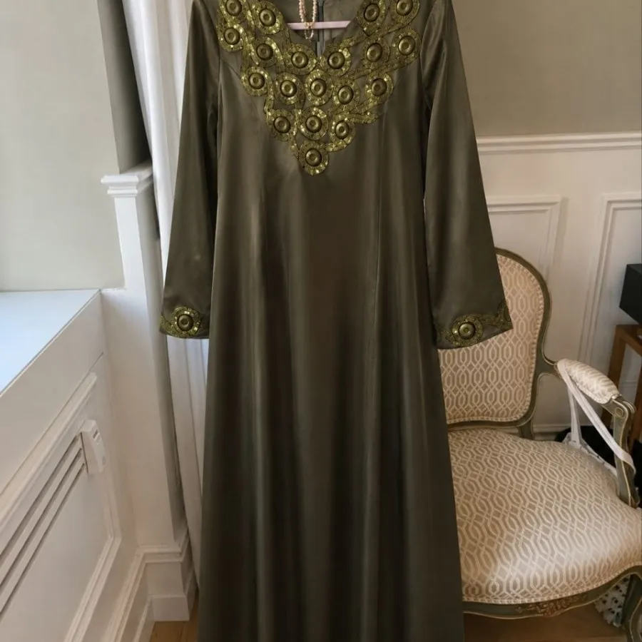 پیراهن ساتن
