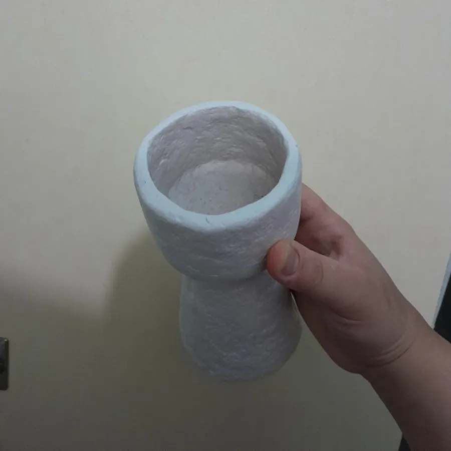 ظرف پایه دار