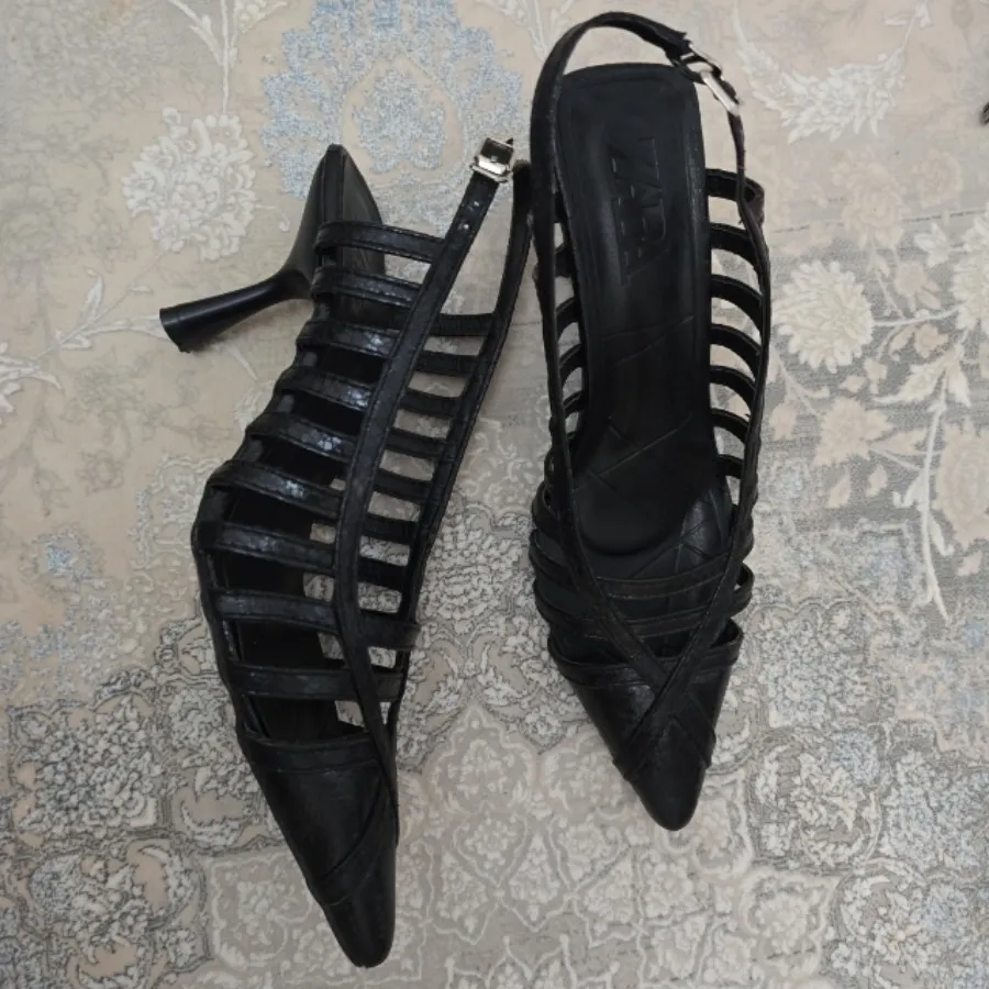 کفش زارا