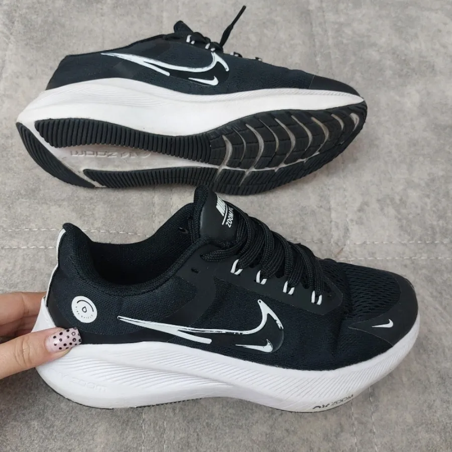 کتونی مارک nike اصل