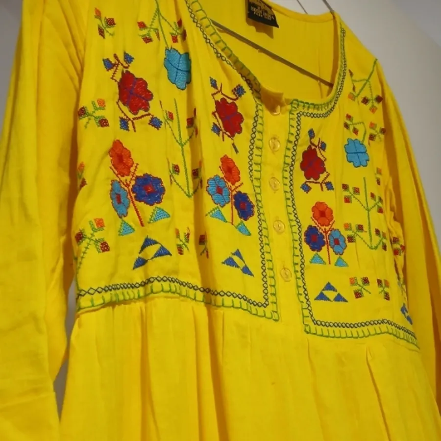 پیراهن ساحلی