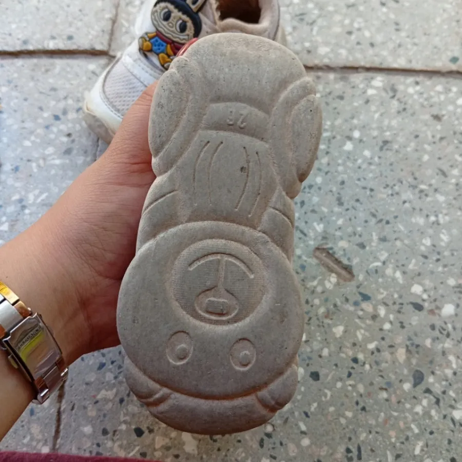 کفش لبوبو بچگانه