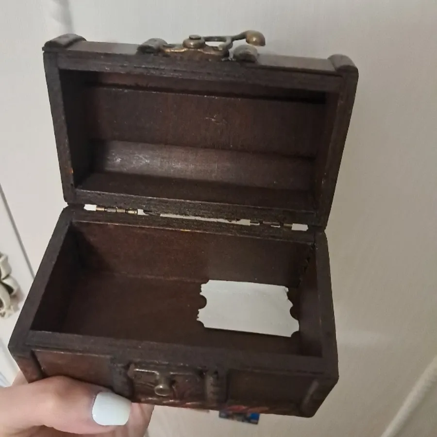 جعبه چوبی کوچک