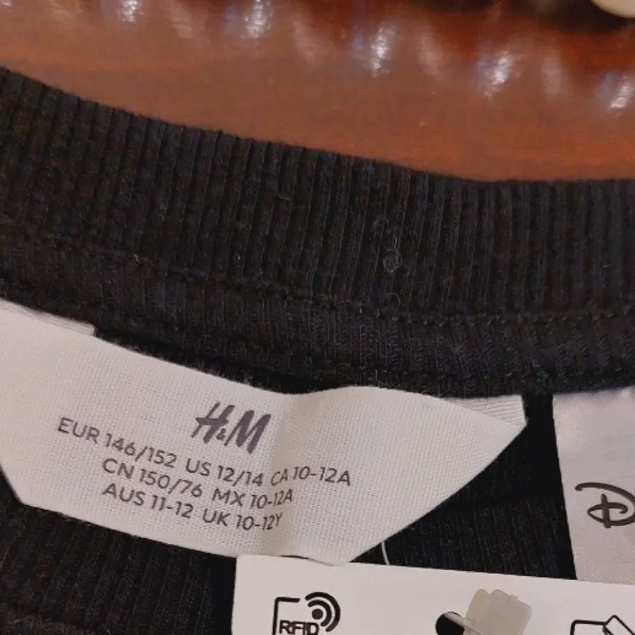 تیشرت دخترونه برند h&m