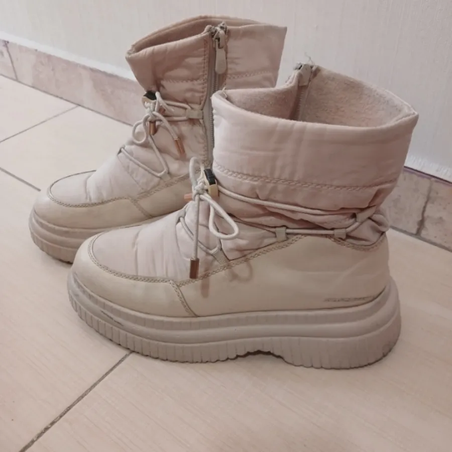 بوت دخترونه