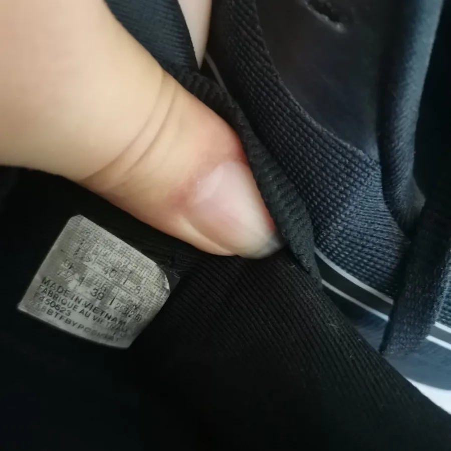کفش اسیکس40