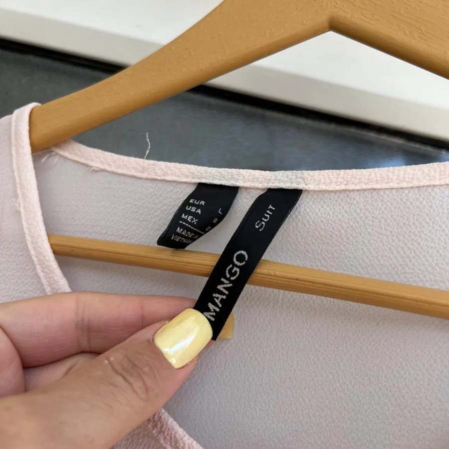 شومیز mango