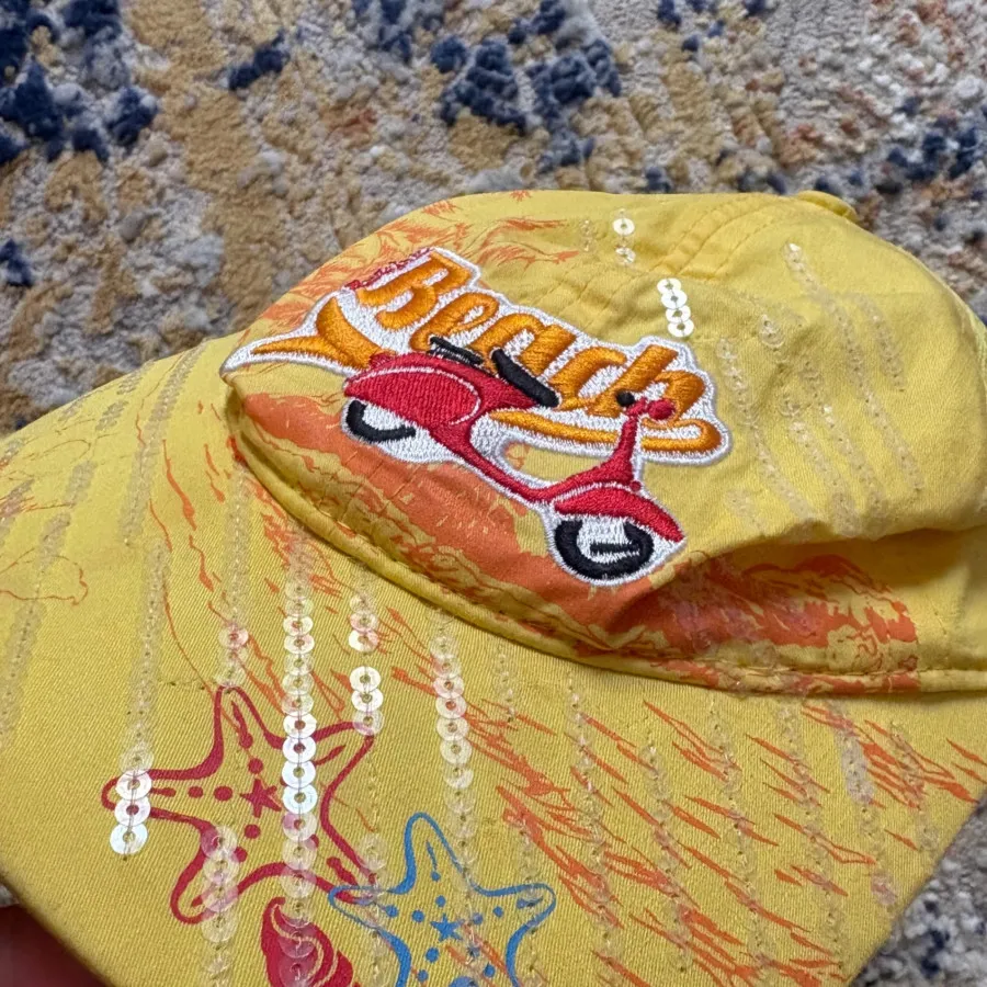 کلاه بچگانه
