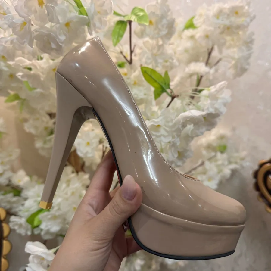 کفش پاشنه 15 سانت