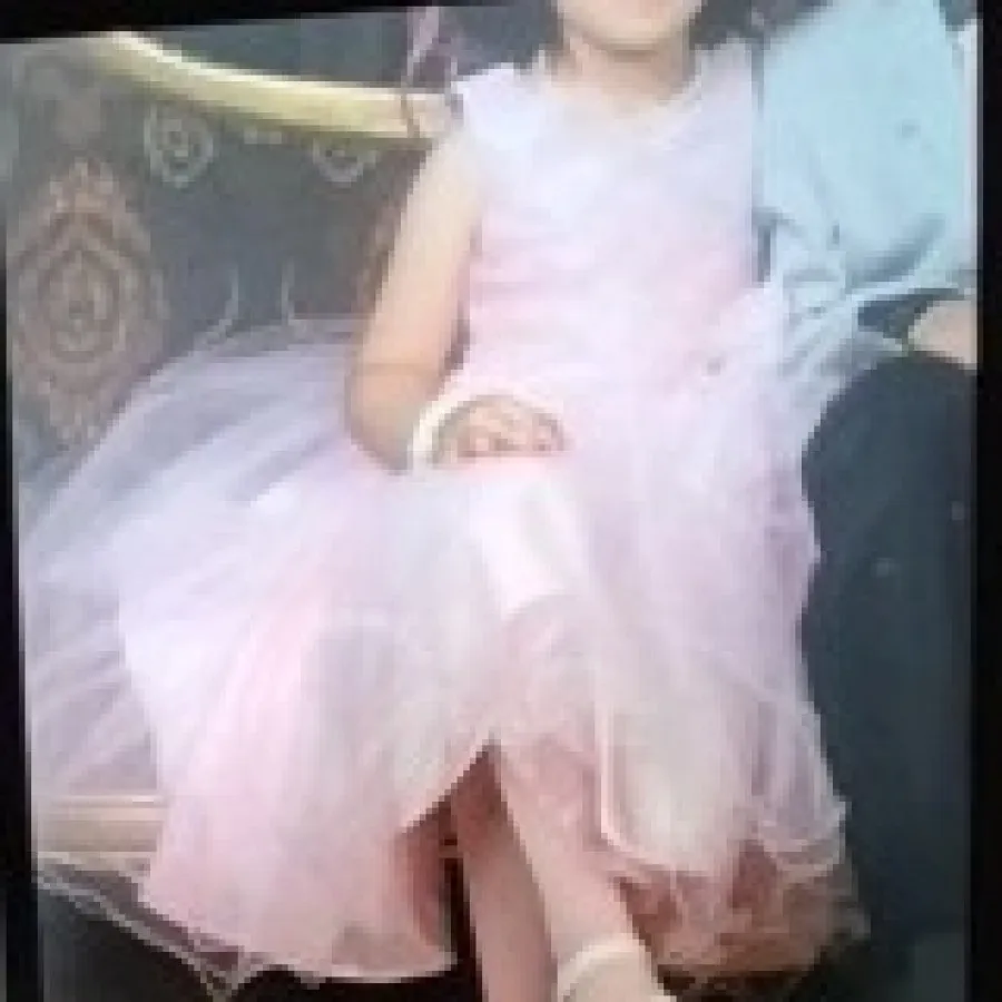پیراهن دخترانه