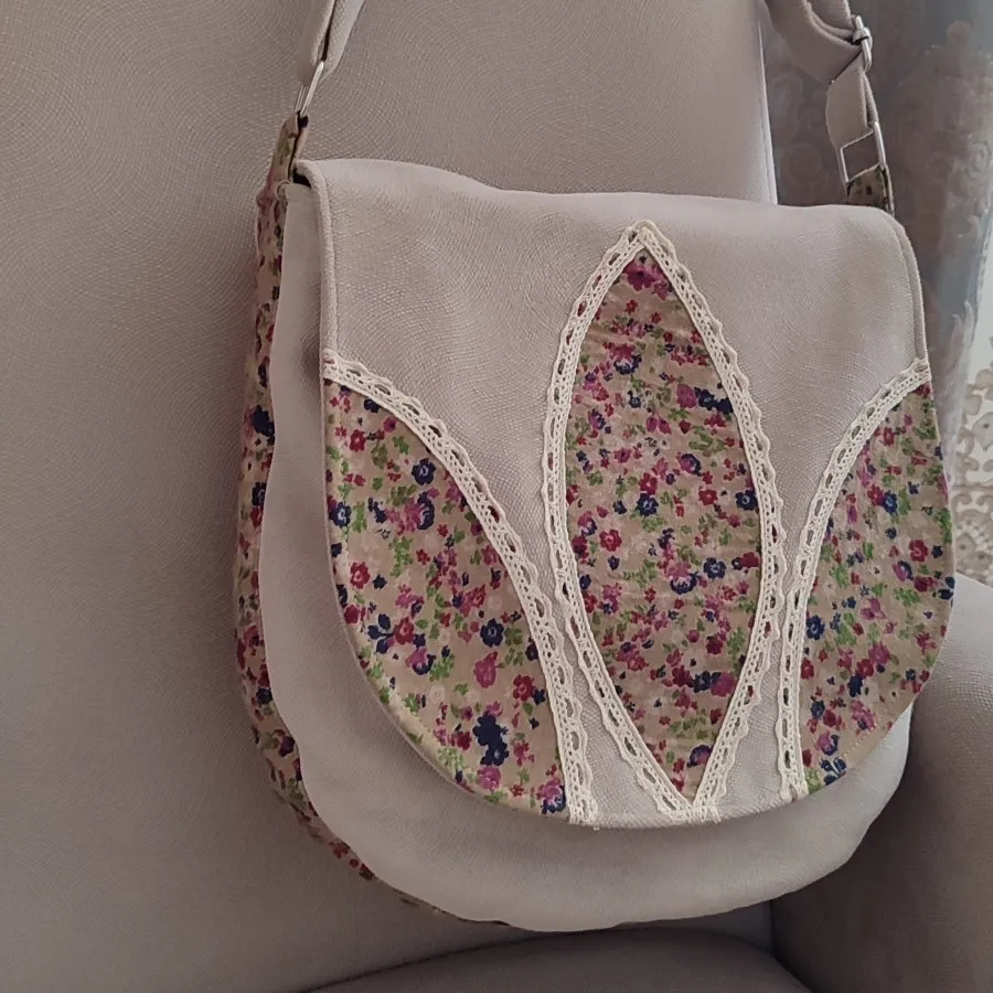 کیف دوشی زنانه پارچه ای