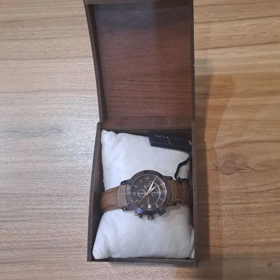 ساعت رومانسون