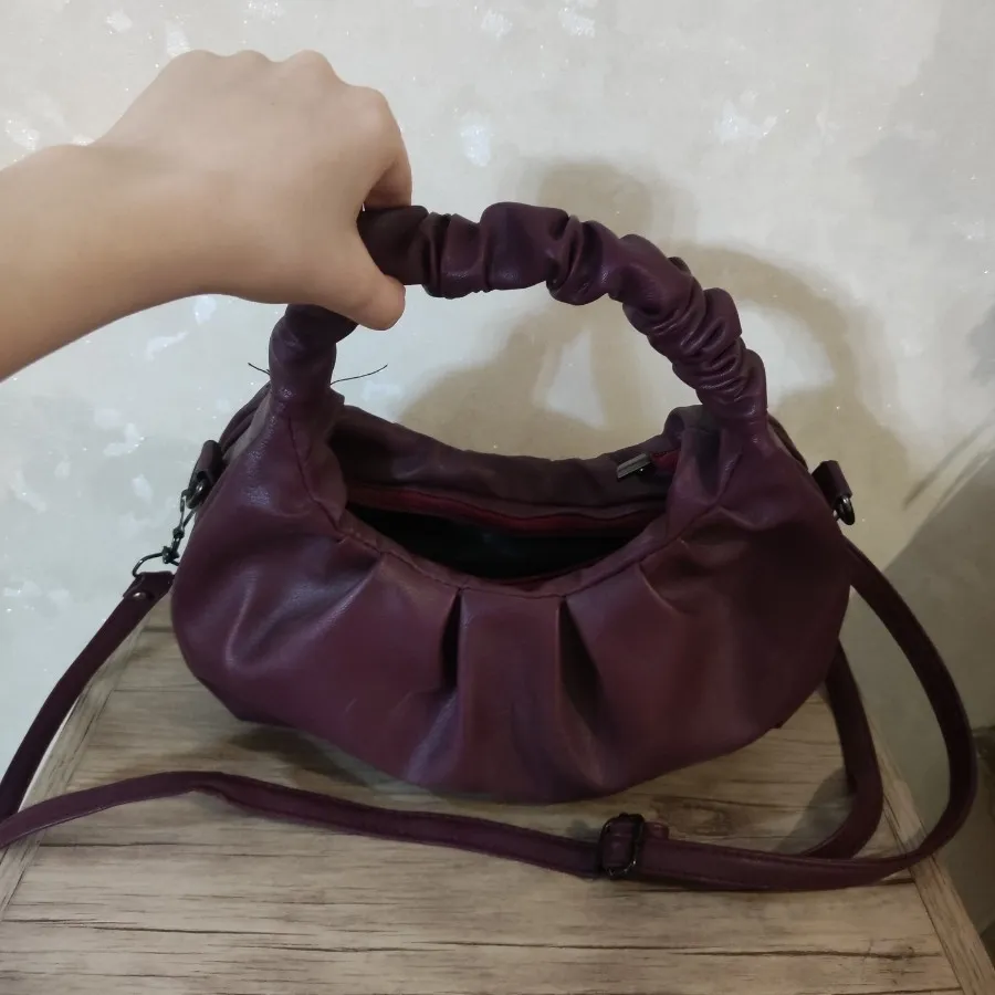 کیف زرشکی