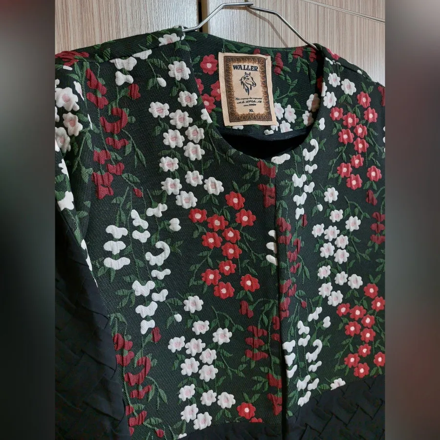 مانتو بلندگل برجسته مزونی
