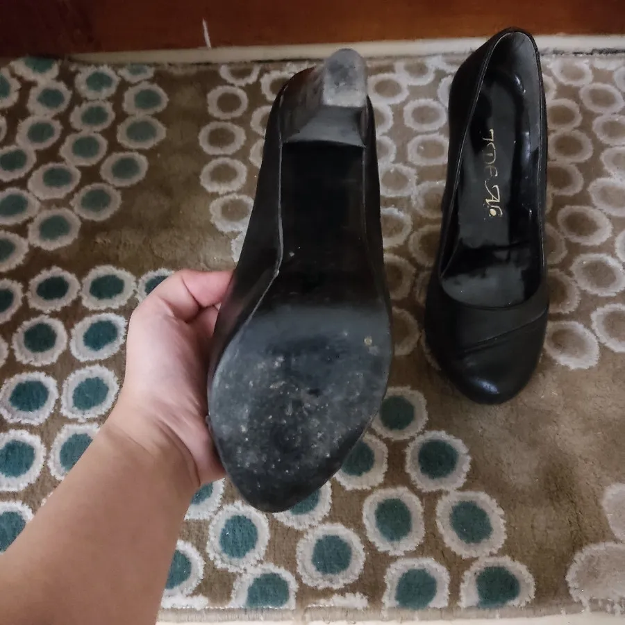 کفش پاشنه بلند