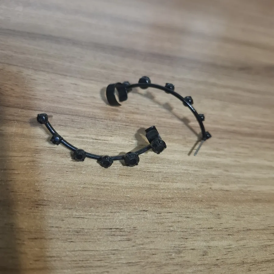 گوشواره طرح لاله گوش