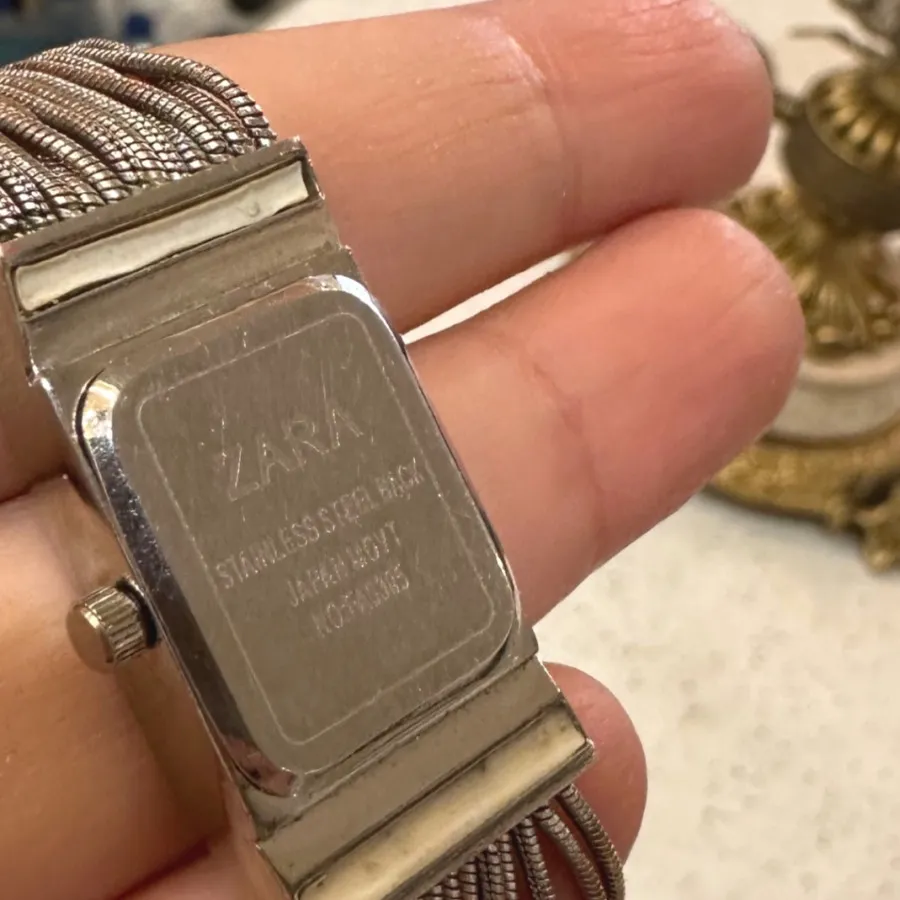 ساعت مچی زنانه Zara