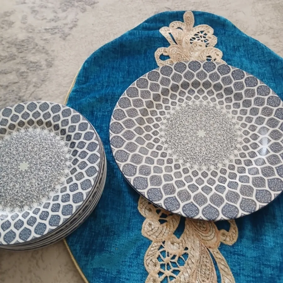 خیار خوری یا شیرینی خوری
