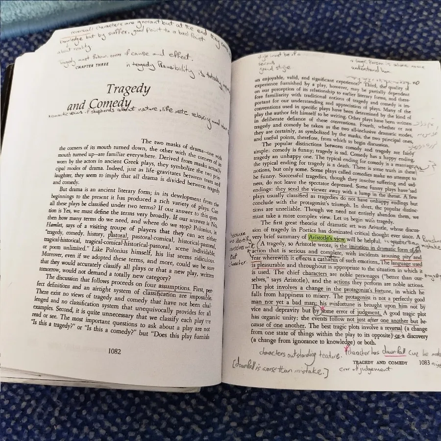 کتب literature