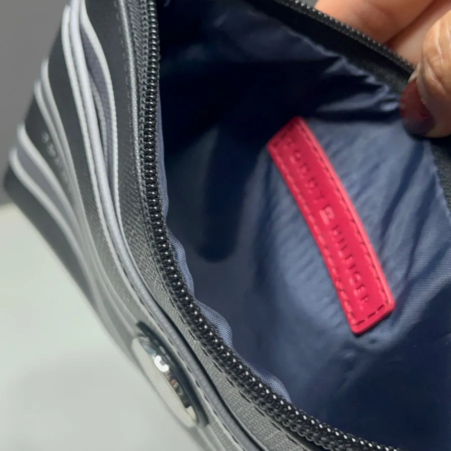 کیف دستی Tommy Hilfiger
