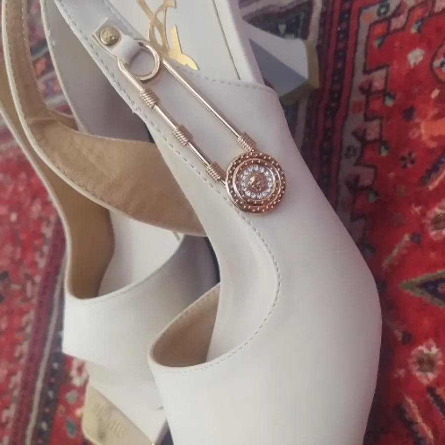 کفش وارادتی
