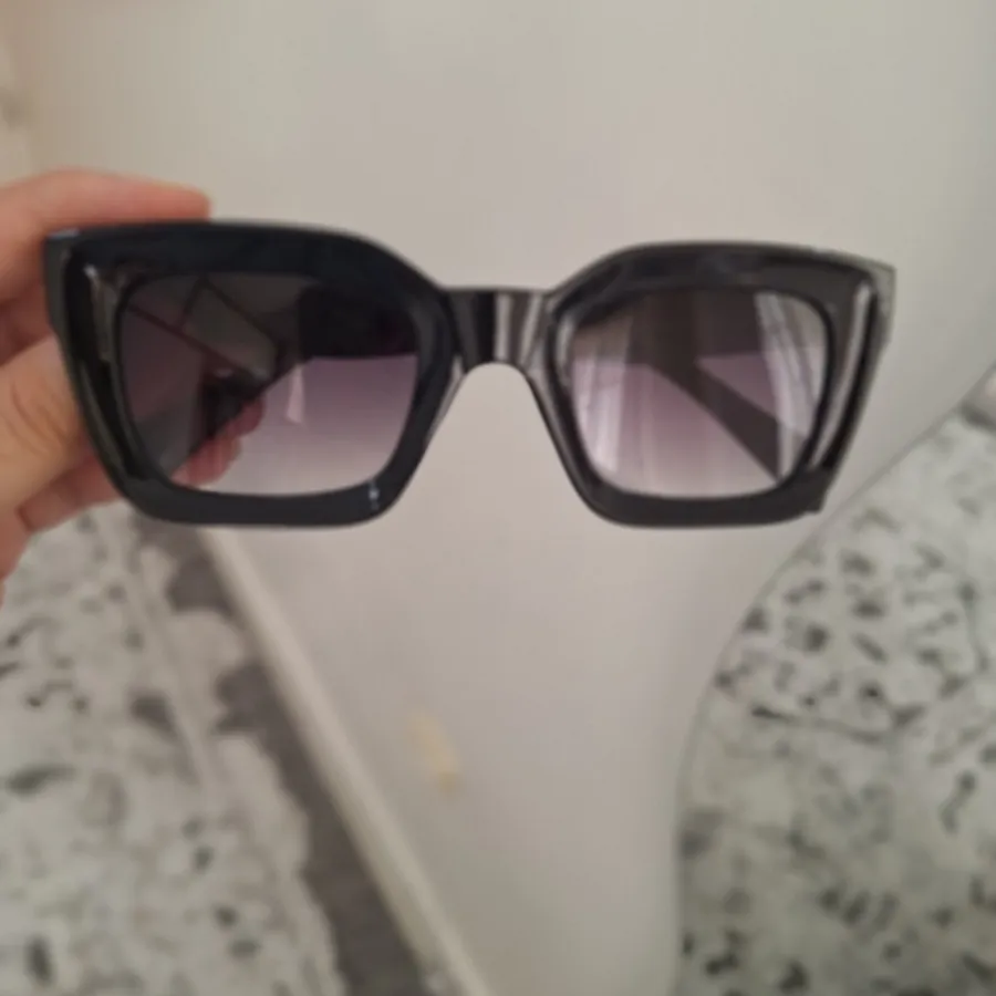 عینک افتابی